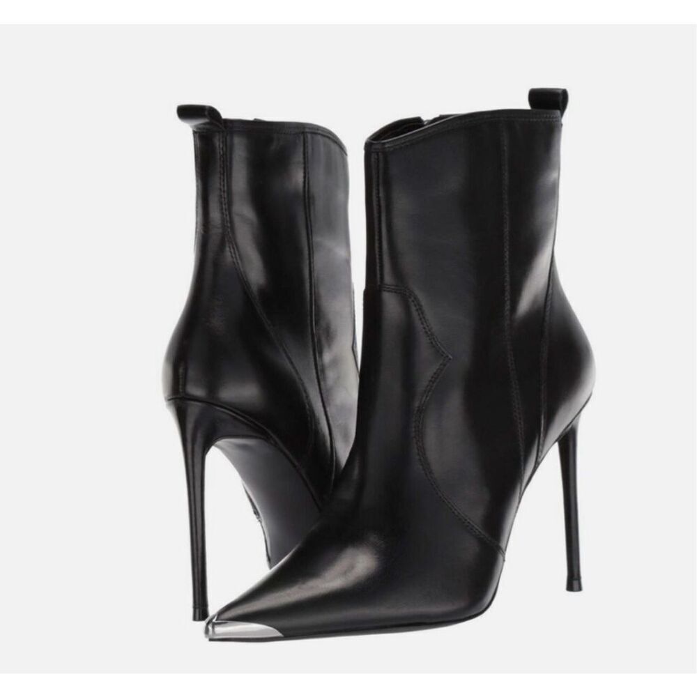 Winnie Harlow X Steve Madden Size 10 Pointy Stiletto Heel Bootie Black Leather